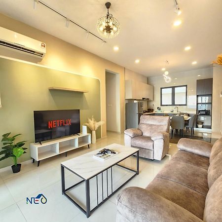 Country Garden Danga Bay Instyle Sea View Homestay Suite By Neo Johor Bahru Exteriör bild